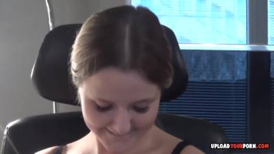 Beautiful Amateur Teases With Her Divine Looking Body - upornia.com