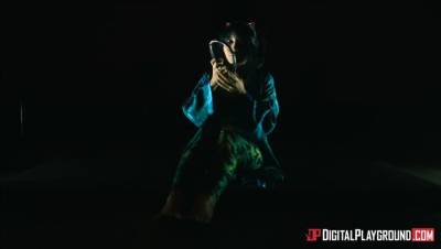 Marc Rose - Alessa Savage - Rina Ellis Saves The World: A XXX 90s Parody, Episode 1 - veryfreeporn.com