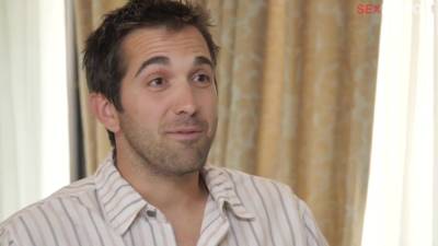 Porn Show Video - upornia.com