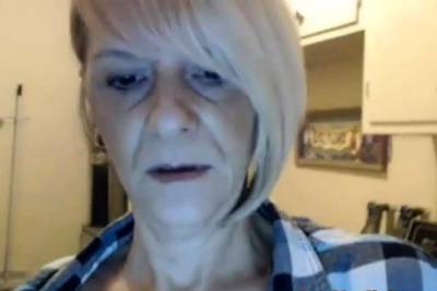 Hot milf 1st smoke and chat than sex - nvdvid.com