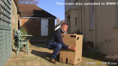 El Nino Polla - Busty Thot In A Miniskirt Is Cheating On Her Boyfriend. Pt.1 With Jordi El Nino Polla, Star Del Ray And Del Ray - hotmovs.com