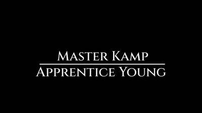 Twink gets milked and fingered for 1st time by dom daddy - icpvid.com