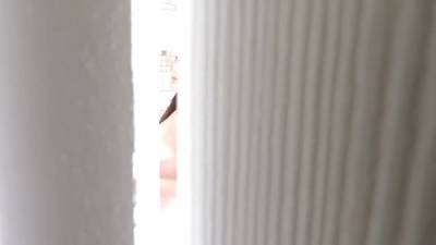 Redhead Having Some Playtime With Herself In The Shower - Solo - hclips.com