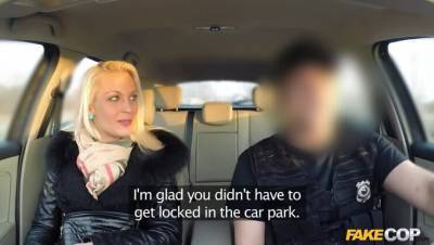 Cops Cock Gives Her Multiple Orgasms - veryfreeporn.com