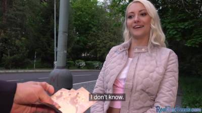 Blonde 25yo cutie gives blowjob to his huge dick in public - txxx.com