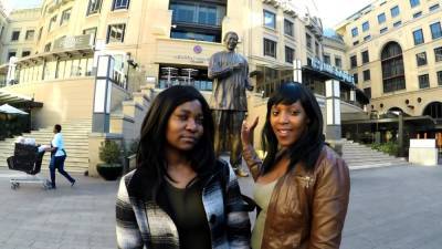 Ebony Amateur Lesbians Night Out Ends in 69 Session - nvdvid.com