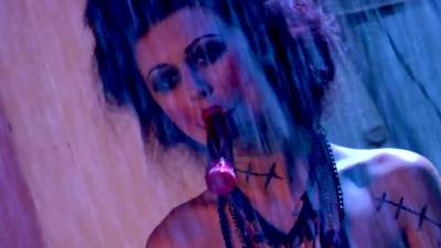 Glamcore cosplayer dildo fucking pussy - icpvid.com