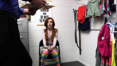 Redhead teen thief busted stealing by a mall cop - icpvid.com