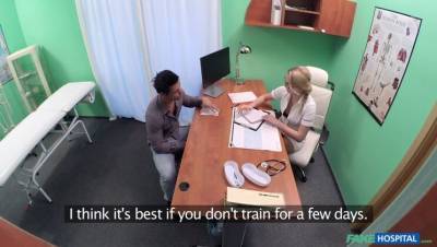 Patient gets the sexy treatment - porntry.com