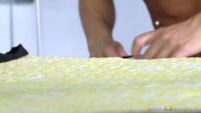 Mike Mancini - Pimp My Mom! - porntry.com