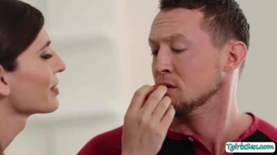 Busty shemale analed her cheater boyfriend - fetishpapa.com