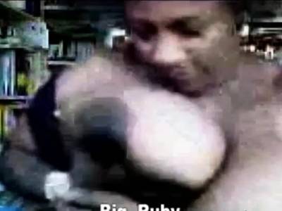 Big titty ebony granny - nvdvid.com