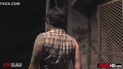 Freaky Amateur Sucking Dick And Being Pissed On - upornia.com