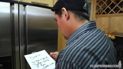 A Bbw Surprise In Hd - upornia.com