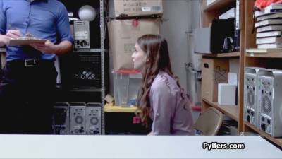 Gagging on and getting pounded by guards cock - sexu.com