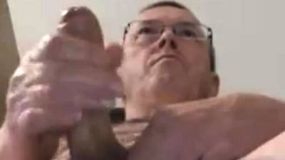 Dad's beautiful weapon on cam - icpvid.com