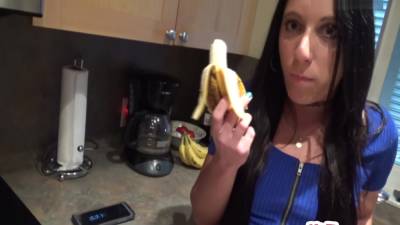 Alissa Avni - Fucking For Cash - hclips.com