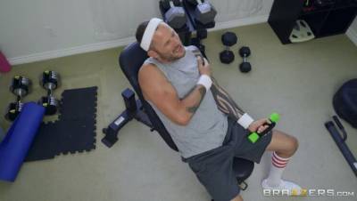 Kendra Spade - Scott Nails - The Voyeur Next Door: Part 2 - xxxfiles.com