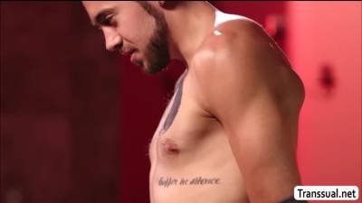 Khloe - TBabe Khloe gives dude some good blowjob - fetishpapa.com