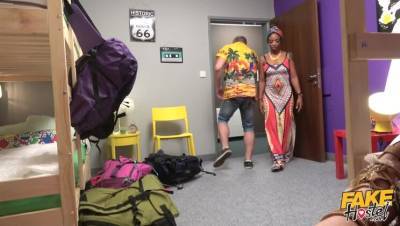 Claudia Bavel - The Spider - veryfreeporn.com