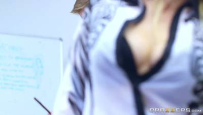 Brittany Bardot - Danny D - The Submissive Sub - porntry.com