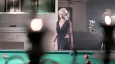 CFNM Blowjob Adventure And A Cumshot - webmaster.drtuber.com