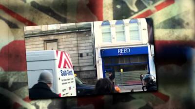 Teen bitches pleasing their cunts in threesome - webmaster.drtuber.com