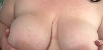 Lesbains Climbing Mount Jayde - theyarehuge.com