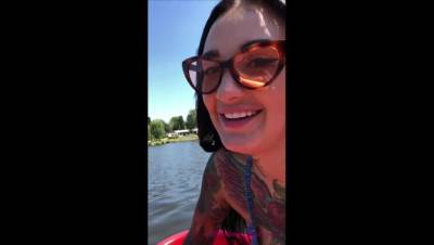 Adel sucks dick in middle of the Prague - xxxfiles.com