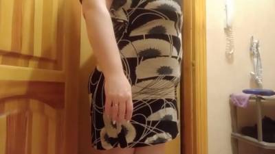 Woman Came In For A Debt And Watches Me Jerk Off - hclips.com