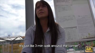 Need A Hotel Have To Suck For It - hclips.com