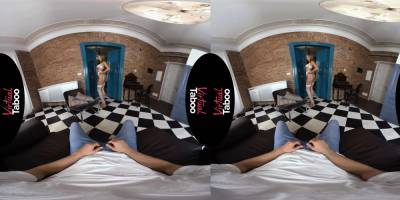 Sister's Fashion Show - nvdvid.com