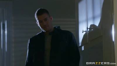 Lela Star - Xander Corvus - Seeing Double - xxxfiles.com