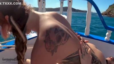 Fucking Into A Boat With Some Oil And Voyeur - Haveagoodtrip 4k - upornia.com