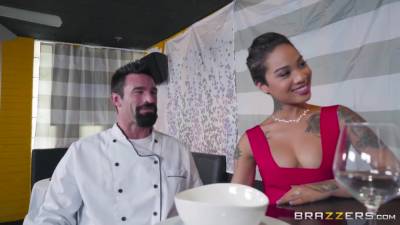 Charles Dera - Honey Gold - Honey - Crazy Interracial Sex Scene At The Restaurant With Charles Dera And Honey Gold - txxx.com