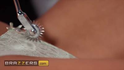 Sienna Day - Danny D - Doctors Adventure Can You Feel That - Danny D And Sienna Day - upornia.com