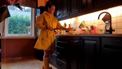 Foreplay In Rainwear In The Kitchen - hclips.com