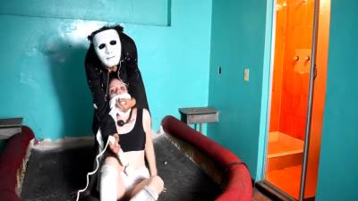 Help In Abandoned Building Part 2/2 12 Min - hclips.com