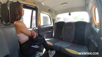 E39 Dhalia Janeiro Czech - hclips.com - Czech Republic