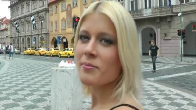 Sweet Cat - Private Tour On Prague With Wild Sex - Sweet Cat - upornia.com - Czech Republic