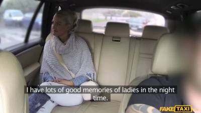 Married lady sucks and fucks driver - porntry.com