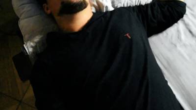 Scarlett catches her boyfriend jacking off - webmaster.drtuber.com