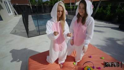 Duncan Saint - Two Bunnies, One Cock - xxxfiles.com