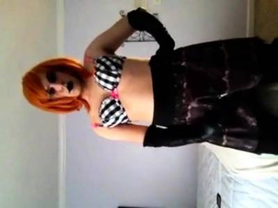 Sissy crossdresser cumming for you - nvdvid.com