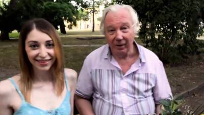 HUNT4K. Unsatisfied minx cheats on old boyfriend - nvdvid.com