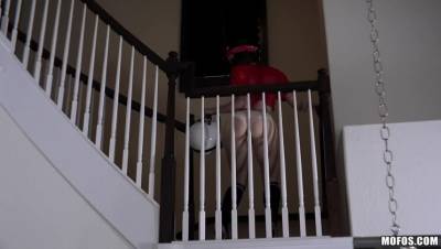 Kylie Quinn - Amateur Girlfriend Lost a Bet - porntry.com