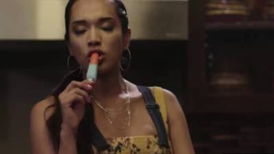 TS Jessica Fox sucks stepbrothers cock - nvdvid.com