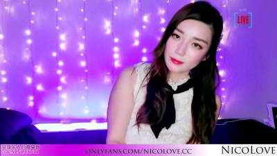 When A Streamer Forgot To Turn Off Her Camera After Streaming - Nicolove - hclips.com