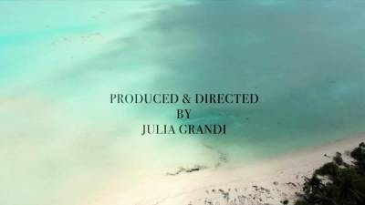 VIXEN Alone of vacay, sexy Freya finds a new distraction - nvdvid.com