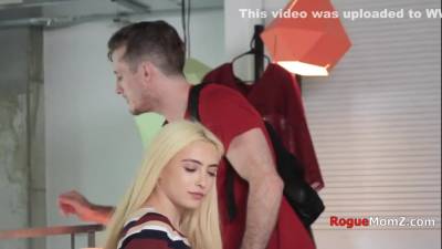 Jealous Mother I´d Like To Pound Wont Share Son Even With His Girlfriend - upornia.com